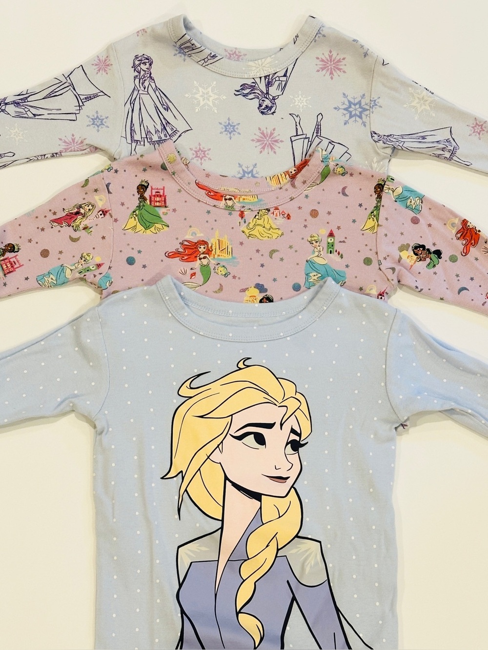 Bundle of 3 pairs of Gap Disney princess pajamas for girls. Size 6